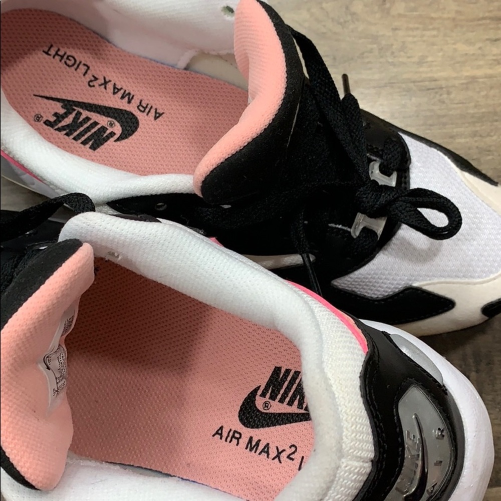 • NIKE AIR MAX2 LIGHT white/bleached coral-black W - Picture 16 of 16